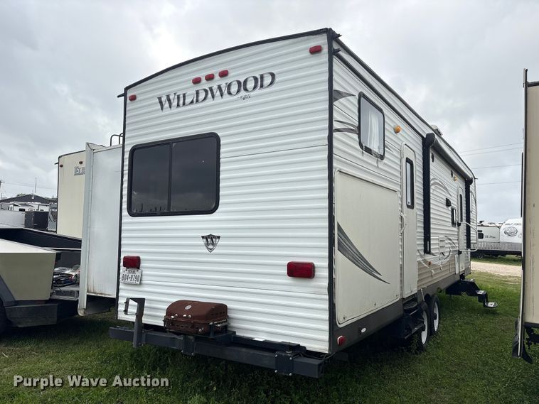 image for item EA7235 2014 Wildwood Forest River camper