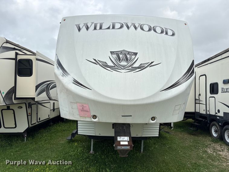 image for item EA7235 2014 Wildwood Forest River camper