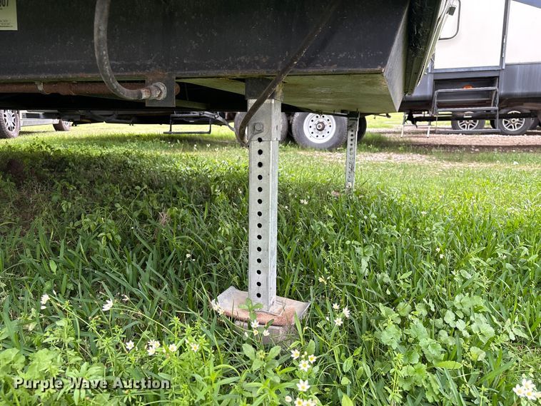 image for item EA7235 2014 Wildwood Forest River camper