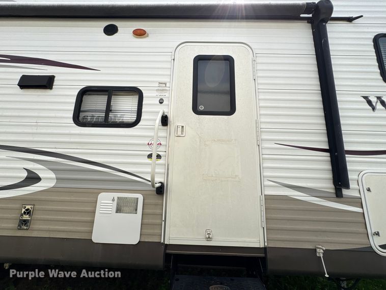 image for item EA7235 2014 Wildwood Forest River camper