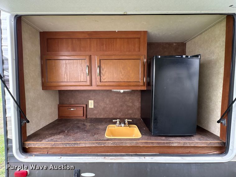 image for item EA7235 2014 Wildwood Forest River camper