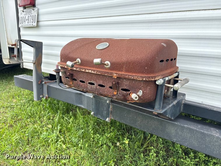 image for item EA7235 2014 Wildwood Forest River camper