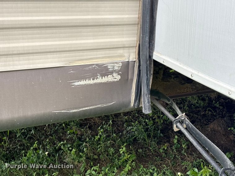 image for item EA7235 2014 Wildwood Forest River camper