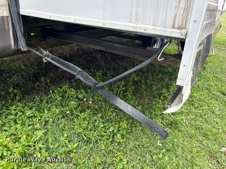 image for item EA7235 2014 Wildwood Forest River camper