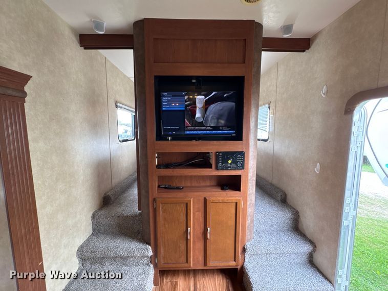 image for item EA7235 2014 Wildwood Forest River camper