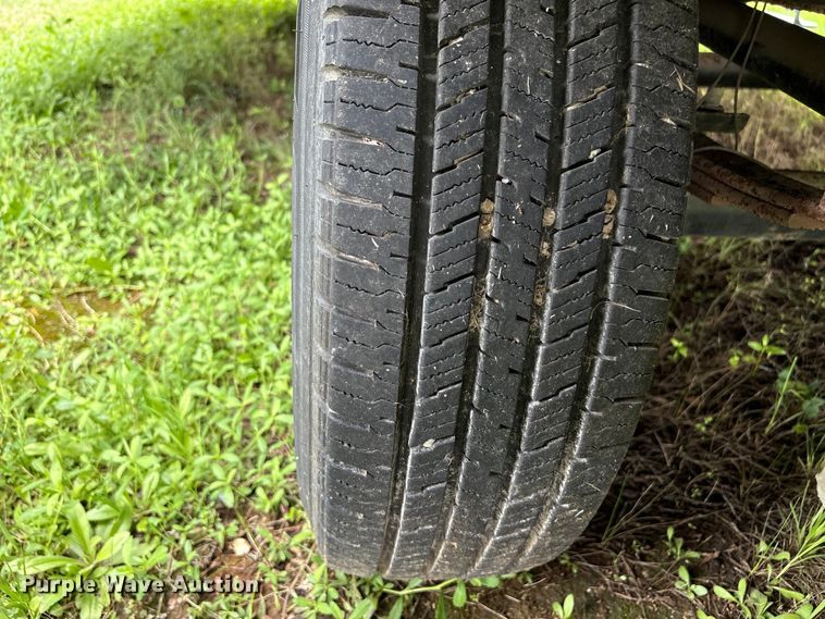 image for item EA7235 2014 Wildwood Forest River camper