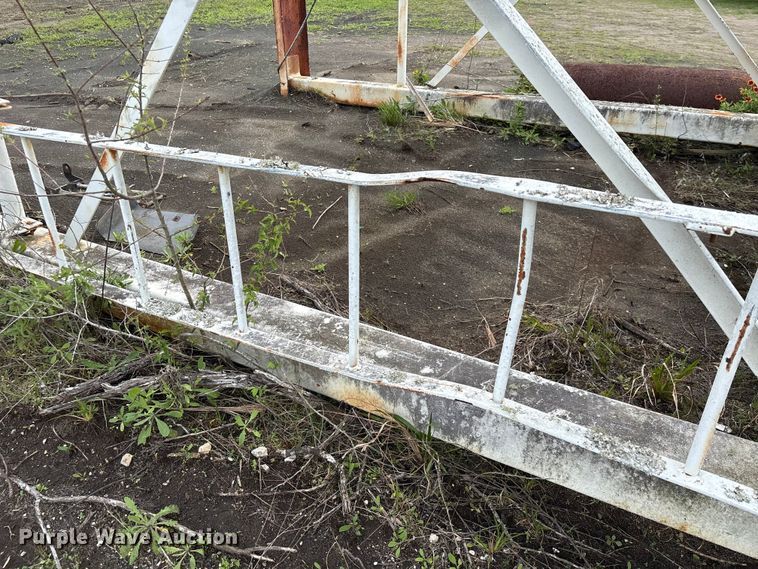 image for item EA7236 Concrete silo