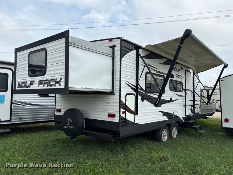 image for item EA7237 2014 Forest River Wolf Pack toy hauler camper