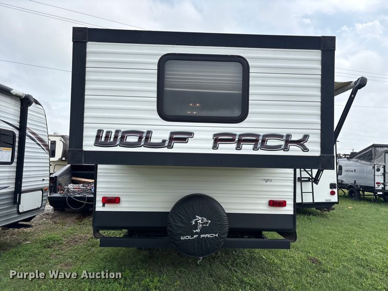 image for item EA7237 2014 Forest River Wolf Pack toy hauler camper