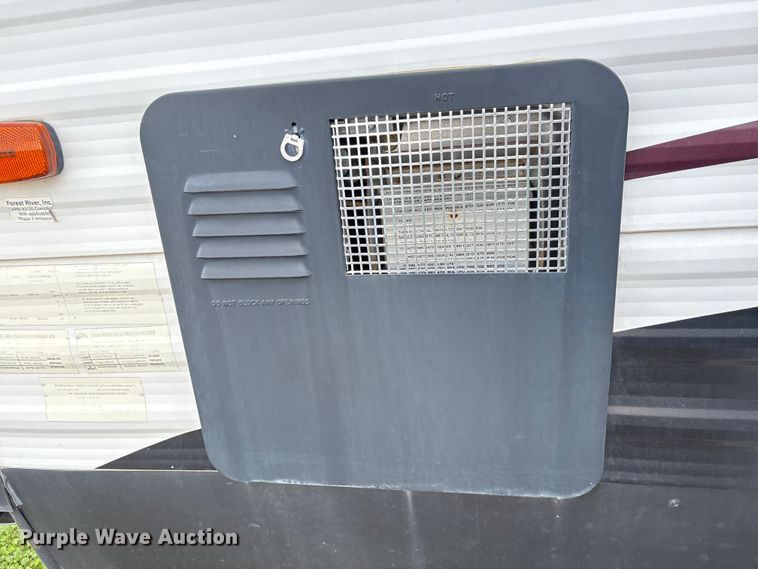 image for item EA7237 2014 Forest River Wolf Pack toy hauler camper