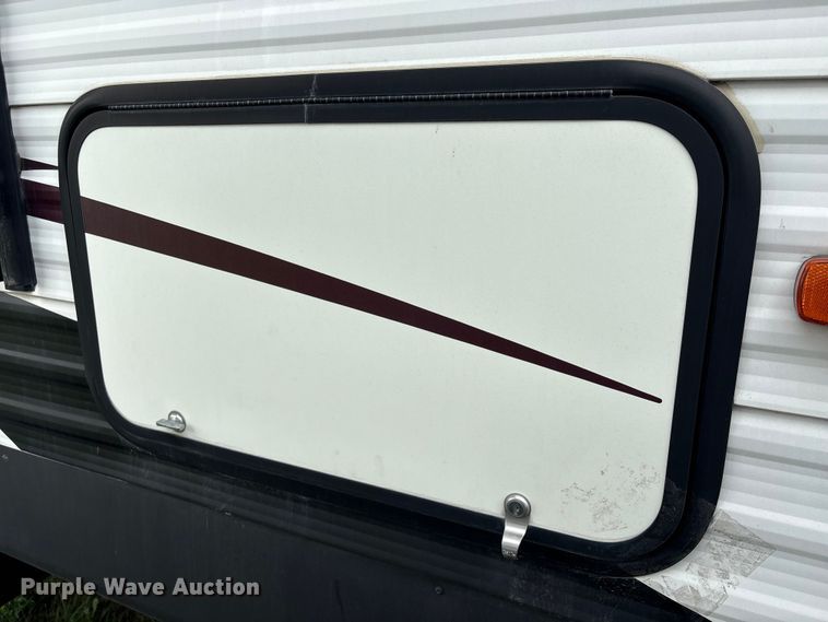 image for item EA7237 2014 Forest River Wolf Pack toy hauler camper