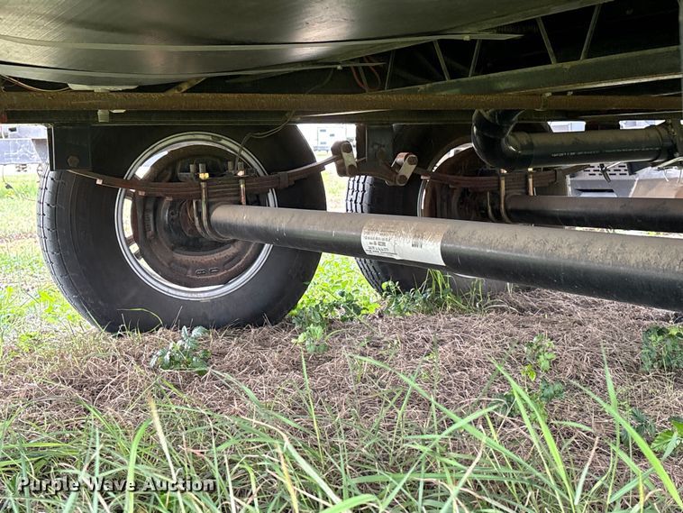 image for item EA7237 2014 Forest River Wolf Pack toy hauler camper