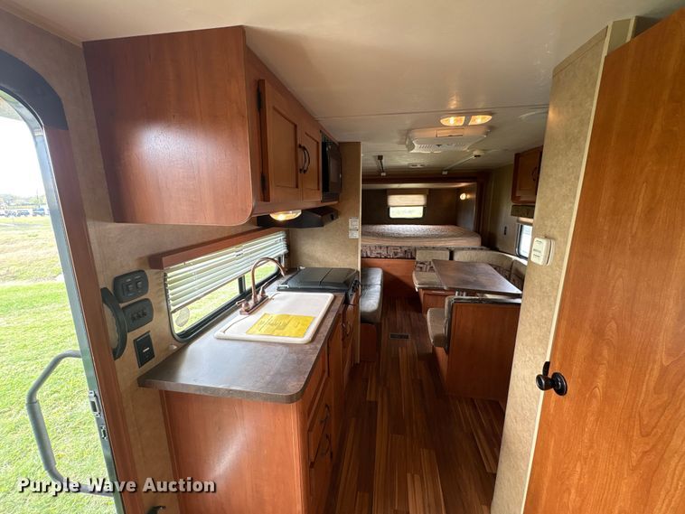 image for item EA7237 2014 Forest River Wolf Pack toy hauler camper