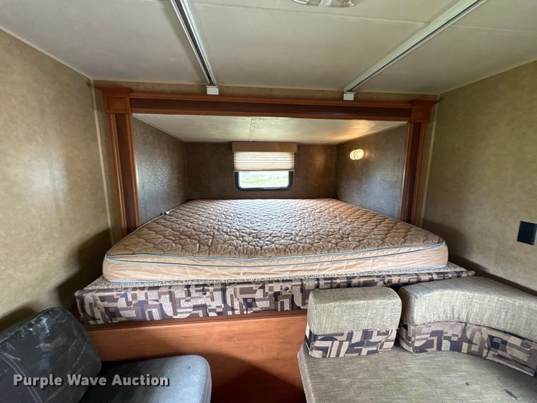 image for item EA7237 2014 Forest River Wolf Pack toy hauler camper