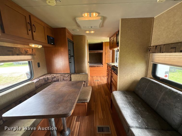 image for item EA7237 2014 Forest River Wolf Pack toy hauler camper