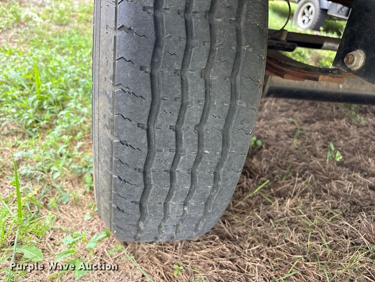 image for item EA7237 2014 Forest River Wolf Pack toy hauler camper