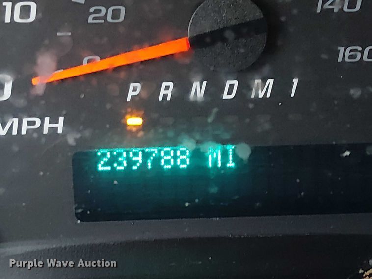 image for item EC1306 2017 Chevrolet Express 2500 van