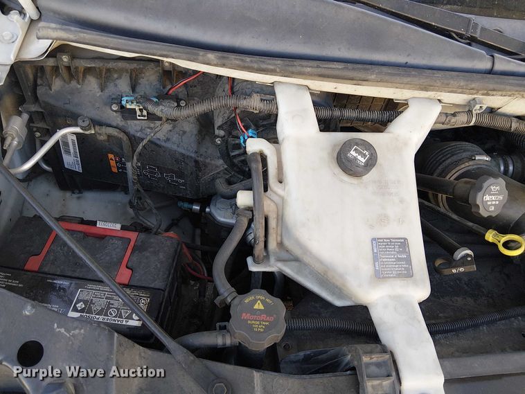 image for item EC1306 2017 Chevrolet Express 2500 van