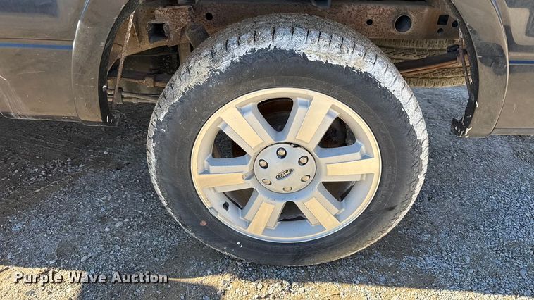 image for item EC4556 2007 Ford F150 Ext. Cab pickup truck