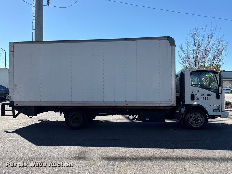 image for item EC8280 2017 Isuzu NRR box truck