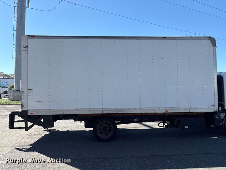 image for item EC8280 2017 Isuzu NRR box truck