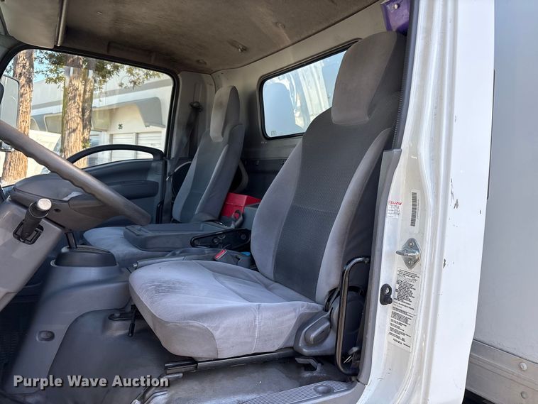 image for item EC8280 2017 Isuzu NRR box truck