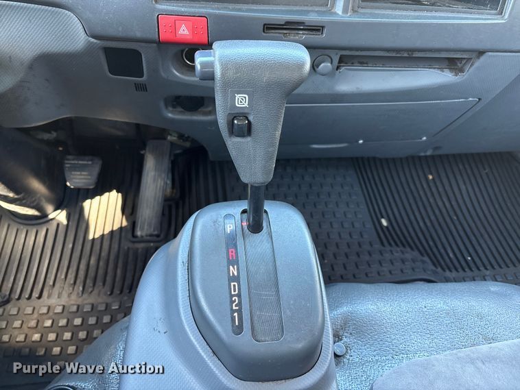 image for item EC8280 2017 Isuzu NRR box truck