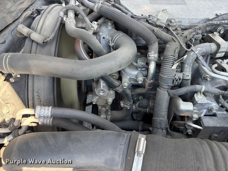 image for item EC8280 2017 Isuzu NRR box truck