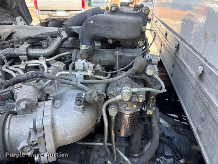 image for item EC8280 2017 Isuzu NRR box truck