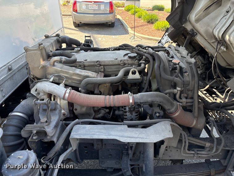 image for item EC8280 2017 Isuzu NRR box truck