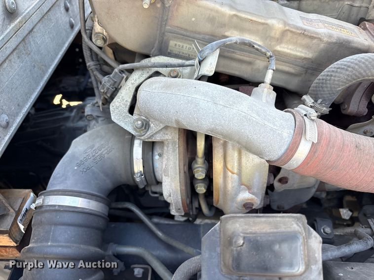 image for item EC8280 2017 Isuzu NRR box truck