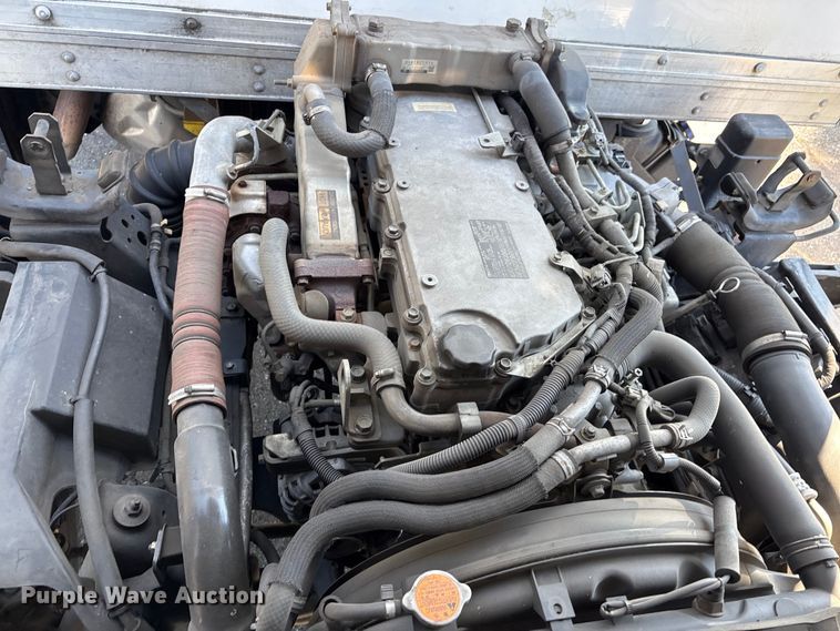 image for item EC8280 2017 Isuzu NRR box truck