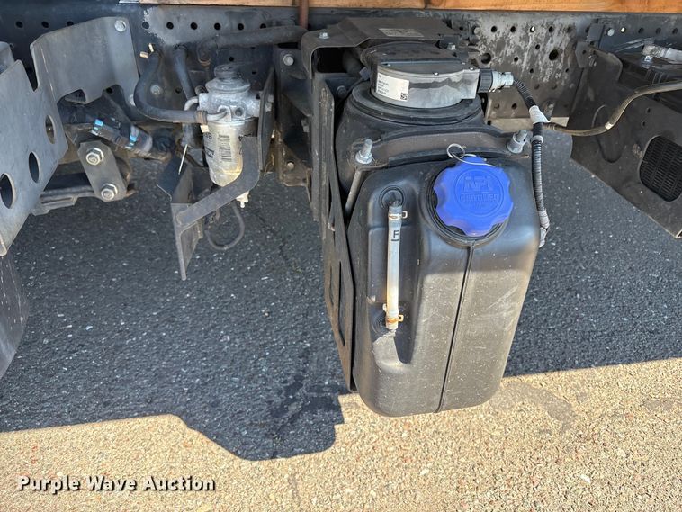 image for item EC8280 2017 Isuzu NRR box truck