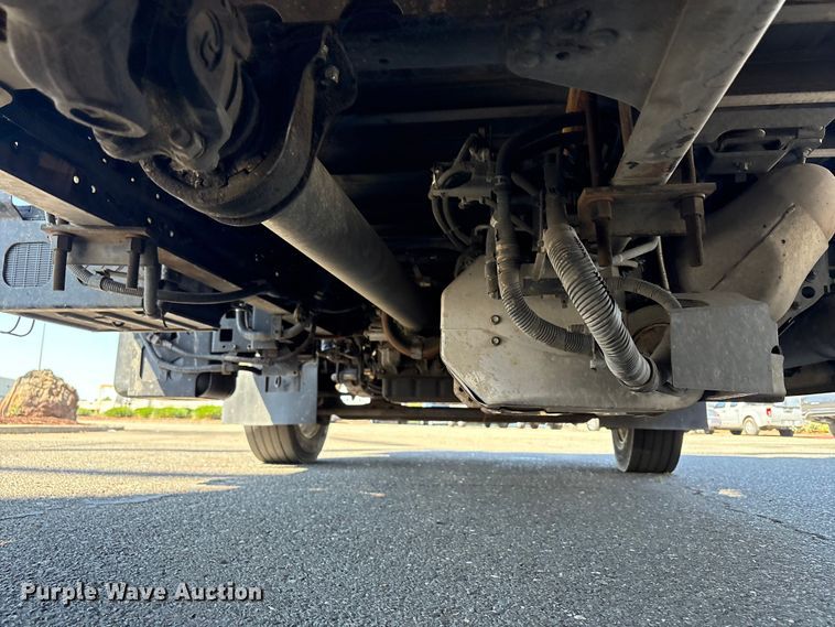 image for item EC8280 2017 Isuzu NRR box truck