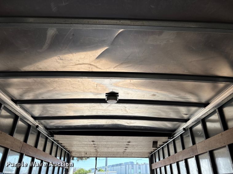 image for item EC8280 2017 Isuzu NRR box truck