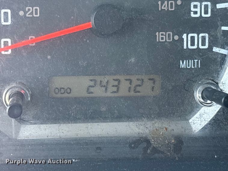 image for item EC8280 2017 Isuzu NRR box truck