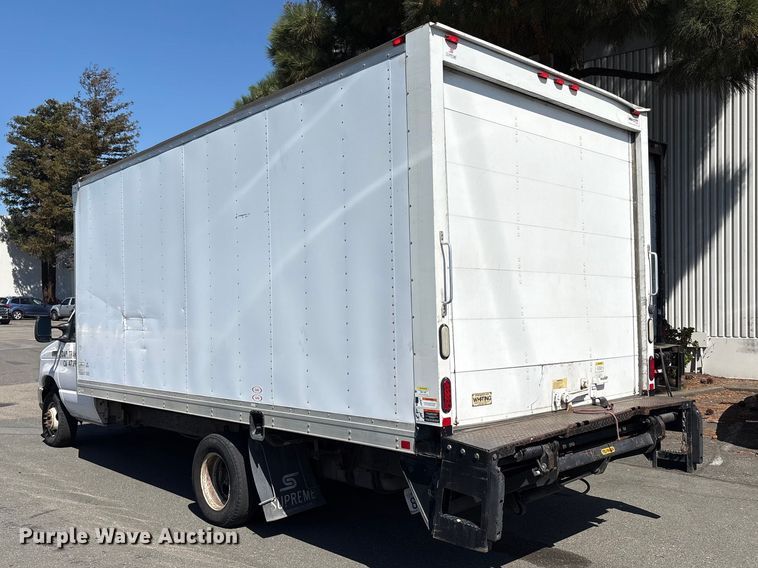 image for item EC8281 2017 Ford E450 box truck