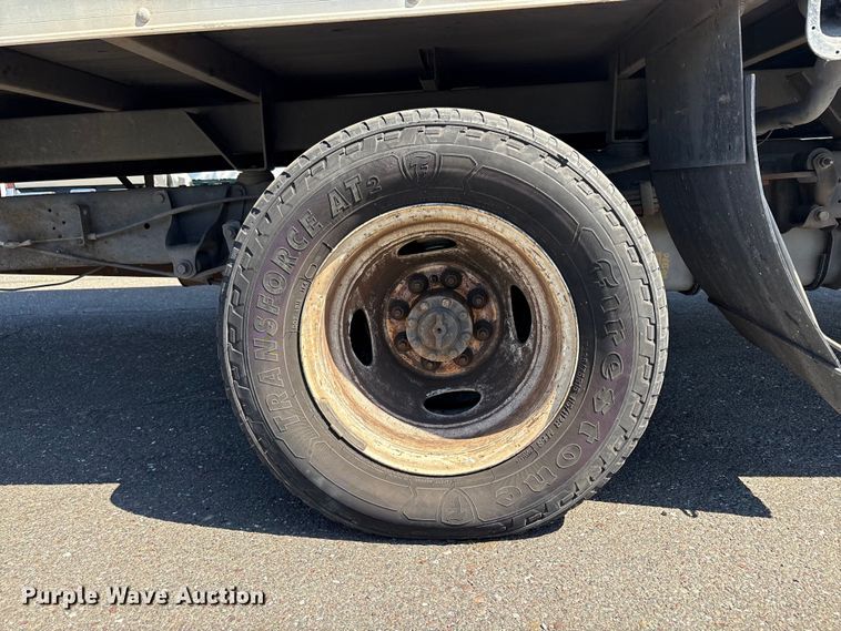 image for item EC8281 2017 Ford E450 box truck