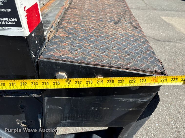 image for item EC8281 2017 Ford E450 box truck