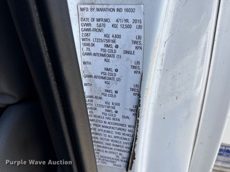 image for item EC8283 2015 Ford E350 Super Duty box truck