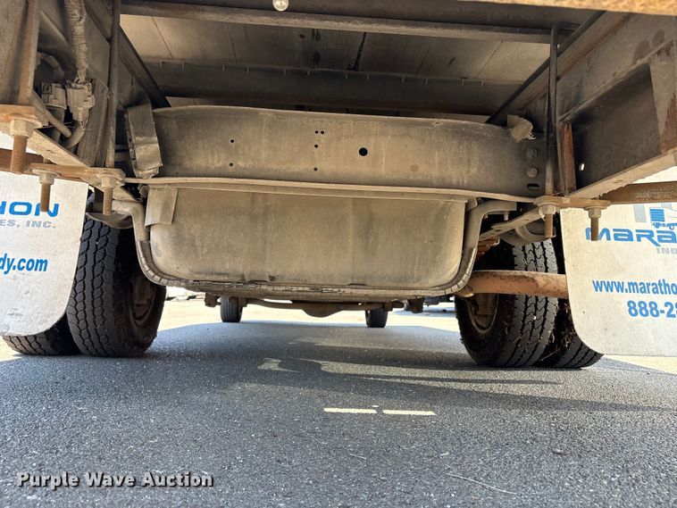 image for item EC8283 2015 Ford E350 Super Duty box truck