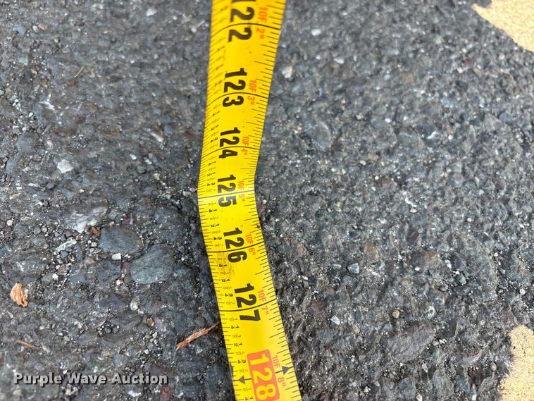 image for item EC8283 2015 Ford E350 Super Duty box truck