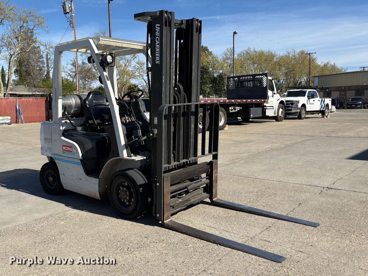 image for item EC8286 2017 UniCarriers PF50 forklift