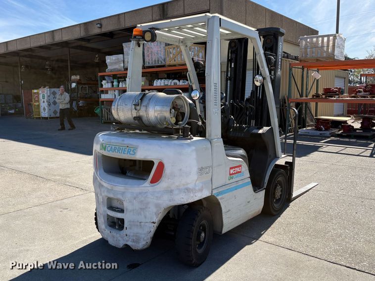 image for item EC8286 2017 UniCarriers PF50 forklift