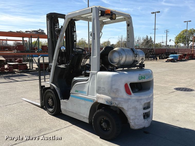 image for item EC8286 2017 UniCarriers PF50 forklift