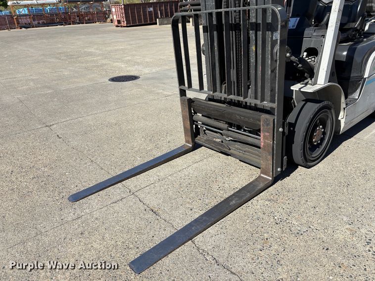 image for item EC8286 2017 UniCarriers PF50 forklift