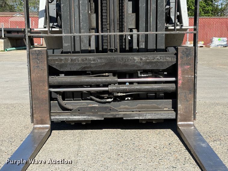 image for item EC8286 2017 UniCarriers PF50 forklift