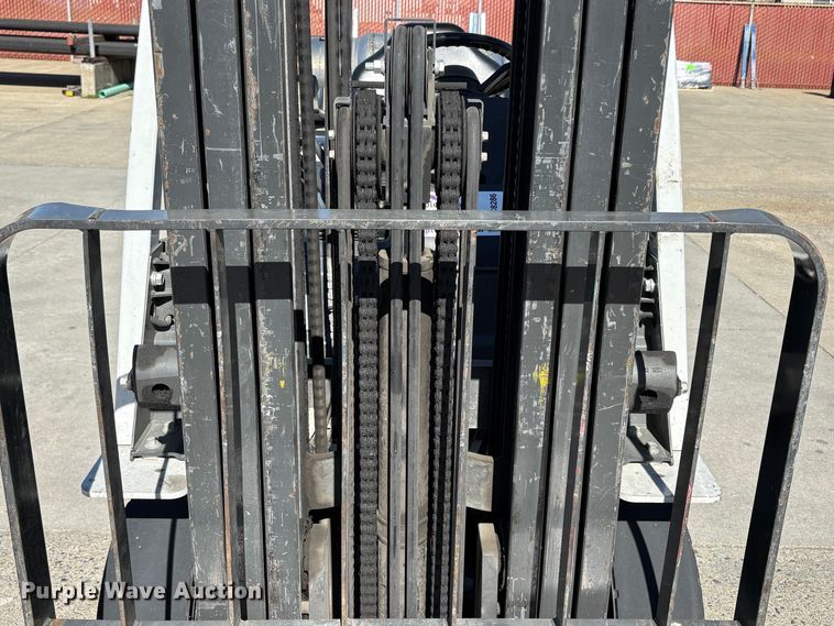 image for item EC8286 2017 UniCarriers PF50 forklift