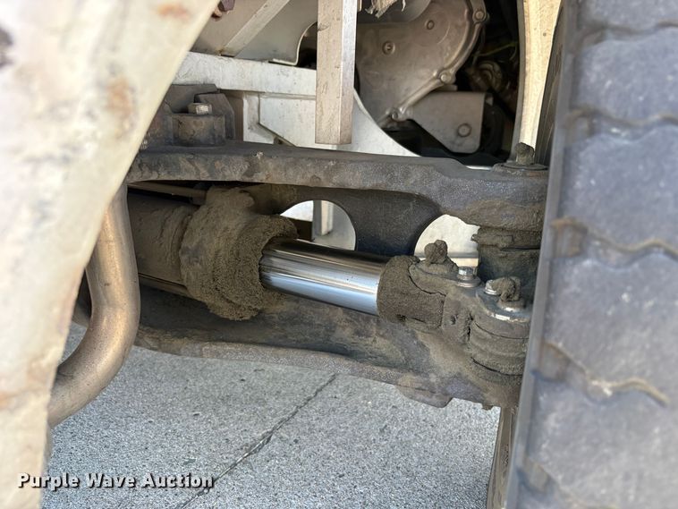 image for item EC8286 2017 UniCarriers PF50 forklift