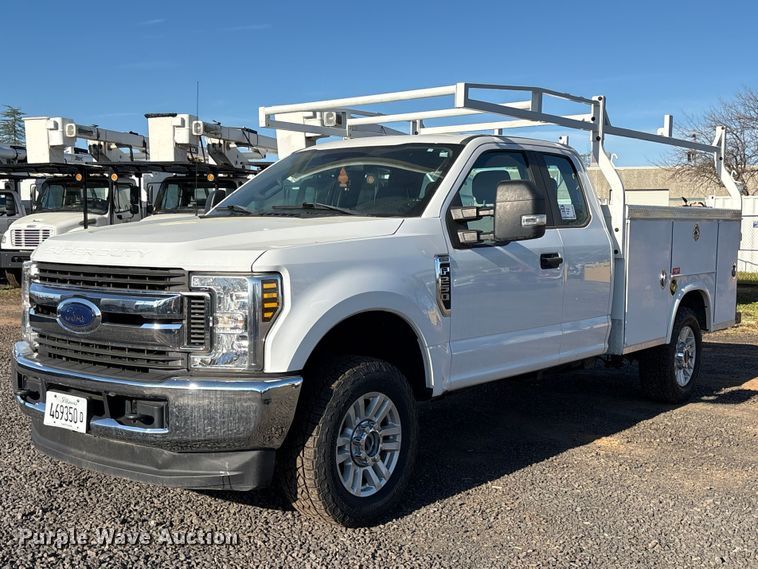 image for item EC8301 2019 Ford F250 Super Duty Ext. Cab utility bed pickup truck